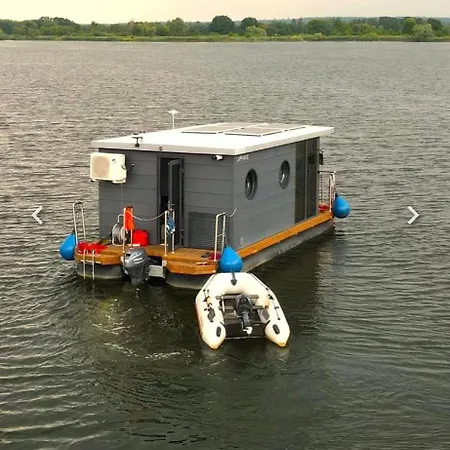 Azuria-houseboat - Na Wodzie